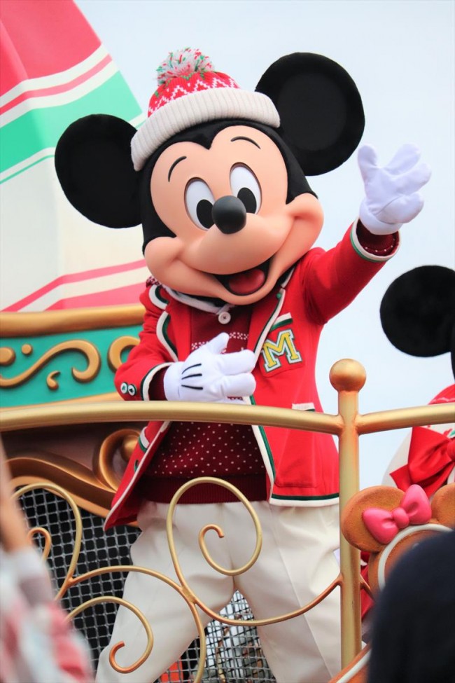 アナ雪 エルサたちにも会える 夢いっぱいのtdl クリスマスパレード を堪能 19年11月30日 写真 特集 レポート クランクイン トレンド アナ雪 エルサたちにも会える 夢いっぱいのtdl クリスマスパレード を堪能 19年11月30日 写真 特集 レポート クランクイン トレンド