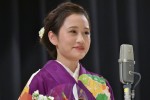 山路ふみ子映画賞贈呈式に登場した前田敦子