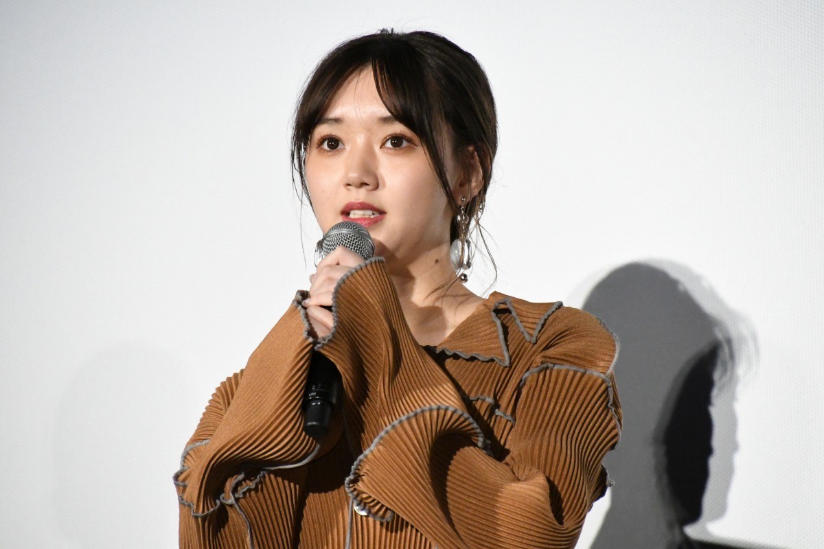 福原遥、杉野遥亮から芝居を絶賛され「本当にうれしい」と満面の笑み