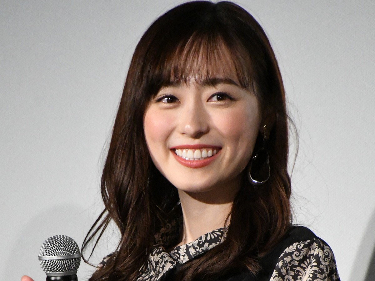 福原遥、杉野遥亮から芝居を絶賛され「本当にうれしい」と満面の笑み