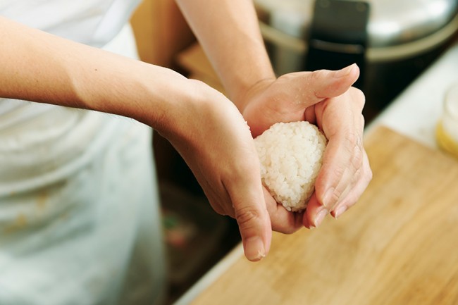 日本一の米で作る「究極のおにぎり」登場　知る人ぞ知る美味しい具材を使用