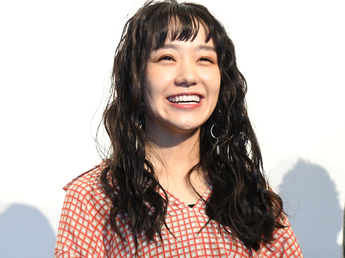 奈緒、“特別な劇場”で初主演映画上映に「とても幸せな気持ちです」