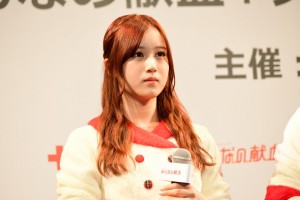 「みんなの献血」クリスマスPRイベントに登場した星野みなみ