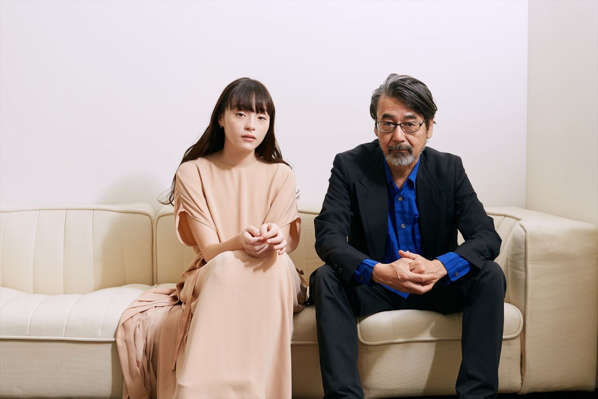 ＜風の電話＞を映画化　主演・モトーラ世理奈×諏訪敦彦監督が紡いだ“さすらい”の物語