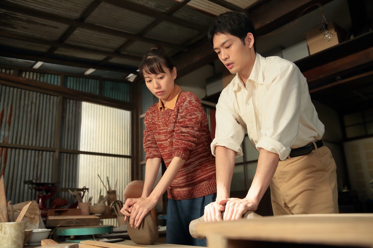 『スカーレット』戸田恵梨香＆松下洸平 「映画『ゴースト』みたい」と話題に