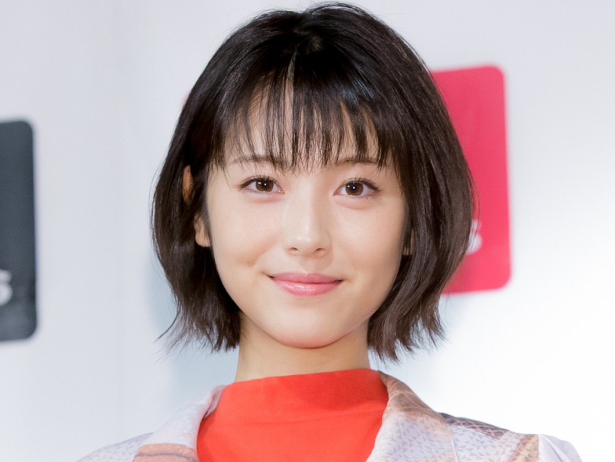 浜辺美波19歳、今まで彼氏は「いたことがないです」