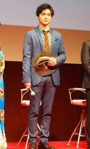 2020年丸美屋食品ミュージカル『アニー』制作発表会見に登場した栗山航