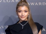 「BVLGARI AVRORA AWARDS 2019」フォトコールに登場したローラ