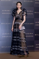 「BVLGARI AVRORA AWARDS 2019」フォトコールに登場した、のん