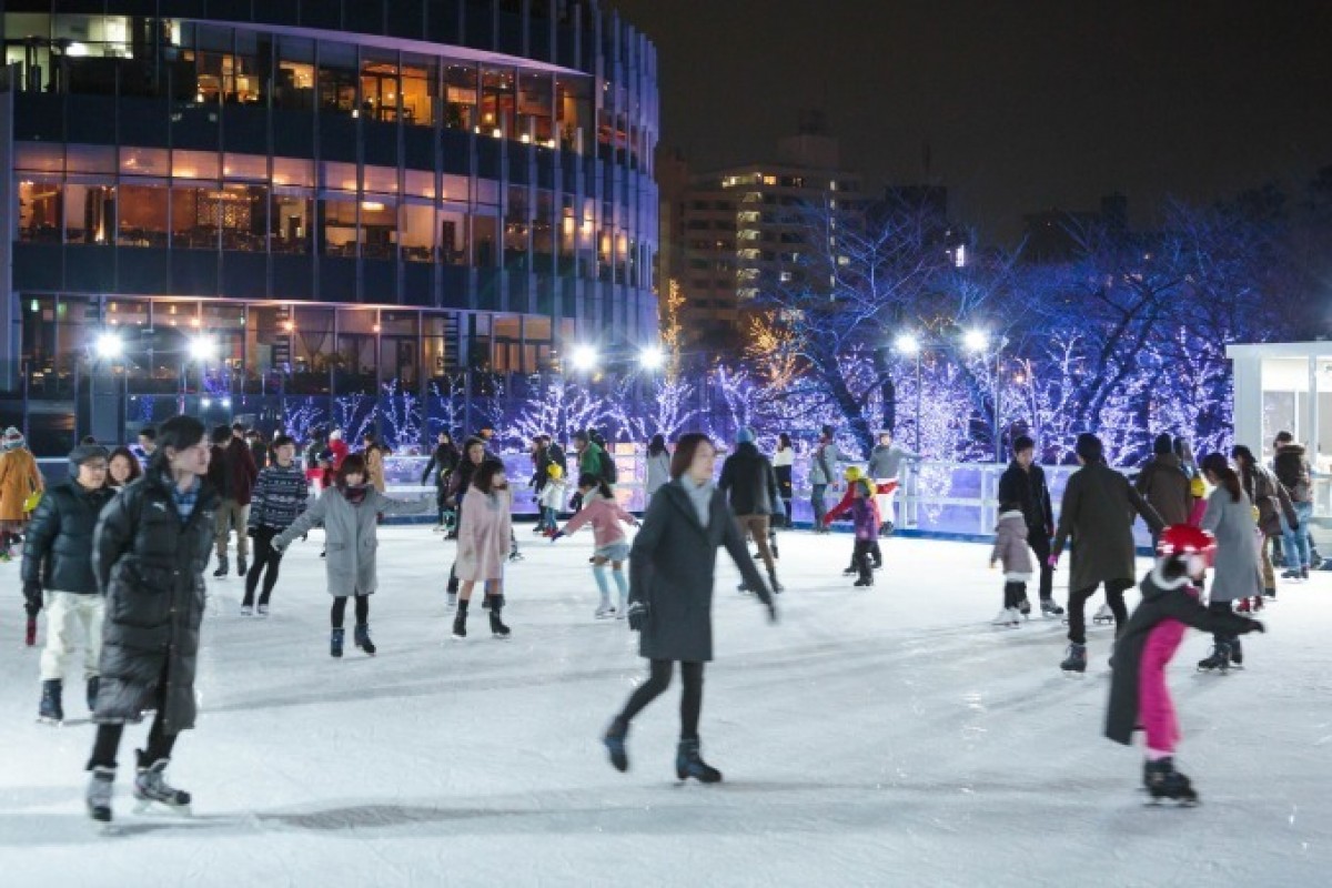 MIDTOWN ICE RINK