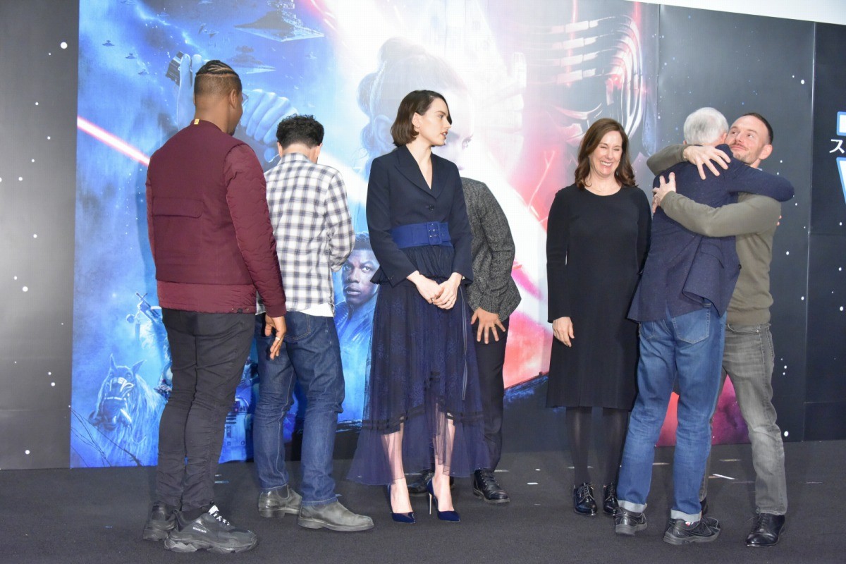 『スター・ウォーズ』完結編、監督が明かす“日本とのつながり”や“レイア姫登場”秘話