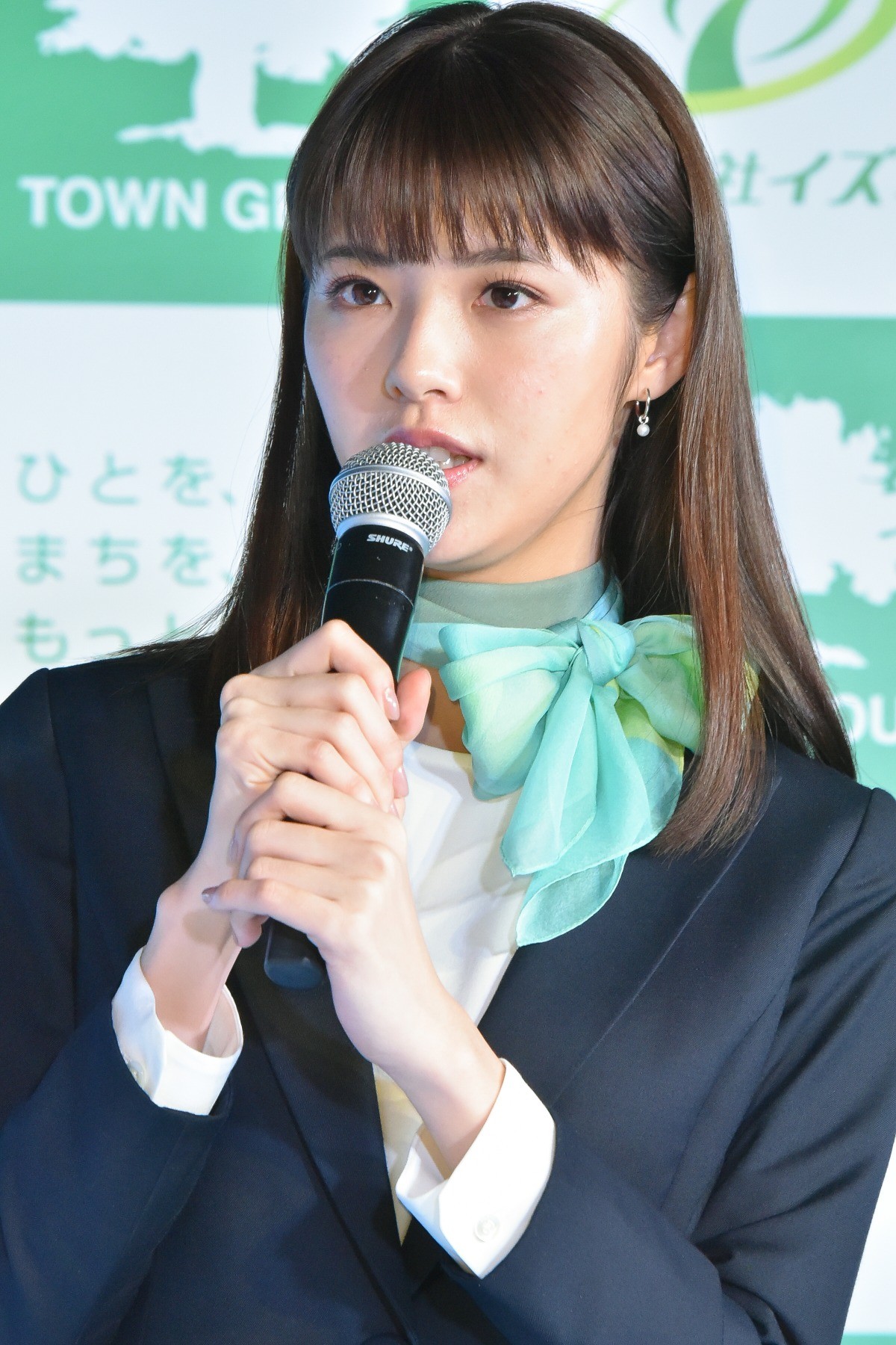 “4マリ”美少女・鈴木ゆうか、CMでキュートな妖精に変身「照れました」