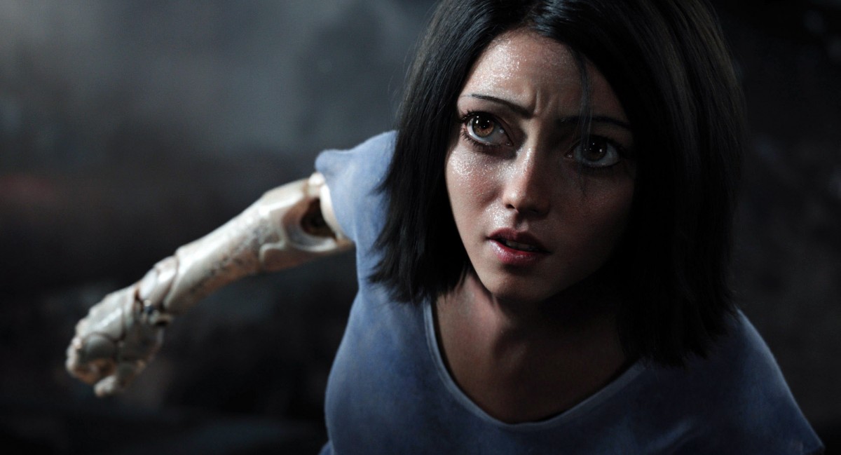 「世界で最も美しい顔」に変化？ CG“アリータ”ノミネートにネットも驚き
