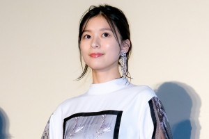 映画『ぼくらの7日間戦争』初日舞台あいさつに登場した芳根京子