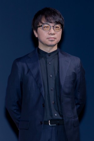 LINE NEWS Presents 「NEWS AWARDS 2019」に登場した新海誠