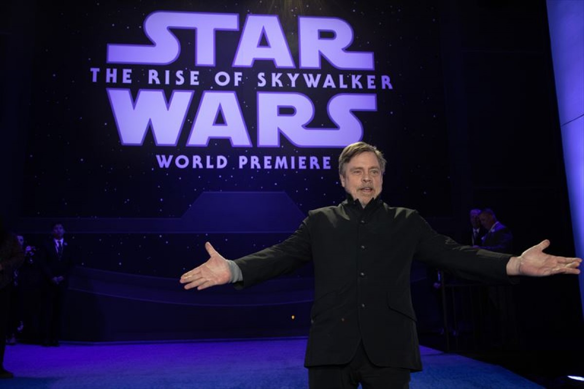 『スター・ウォーズ』“最後”のワールドプレミア開催！ ハリソン・フォードも降臨