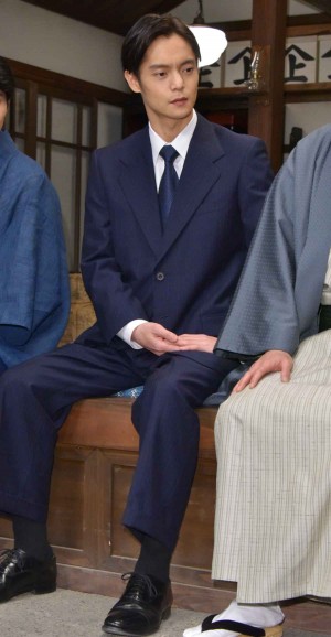 連続テレビ小説『エール』スタジオ取材会に登場した窪田正孝