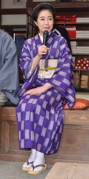 連続テレビ小説『エール』スタジオ取材会に登場した菊池桃子