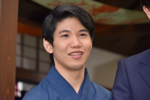 連続テレビ小説『エール』スタジオ取材会に登場した佐久本宝