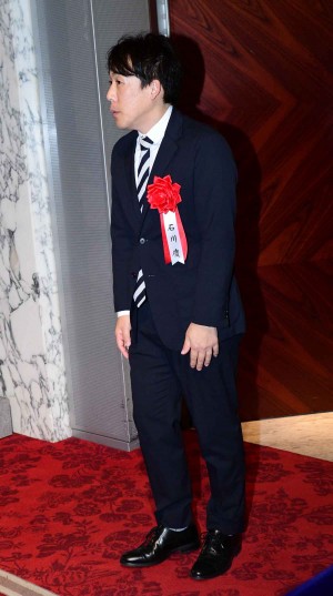 第44回報知映画賞表彰式に登場した石川慶監督