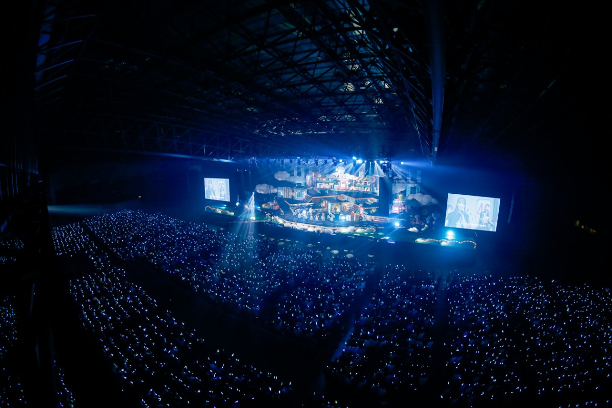 日向坂46、かわいすぎるサンタ衣装で4万人魅了「ひなくり2019」