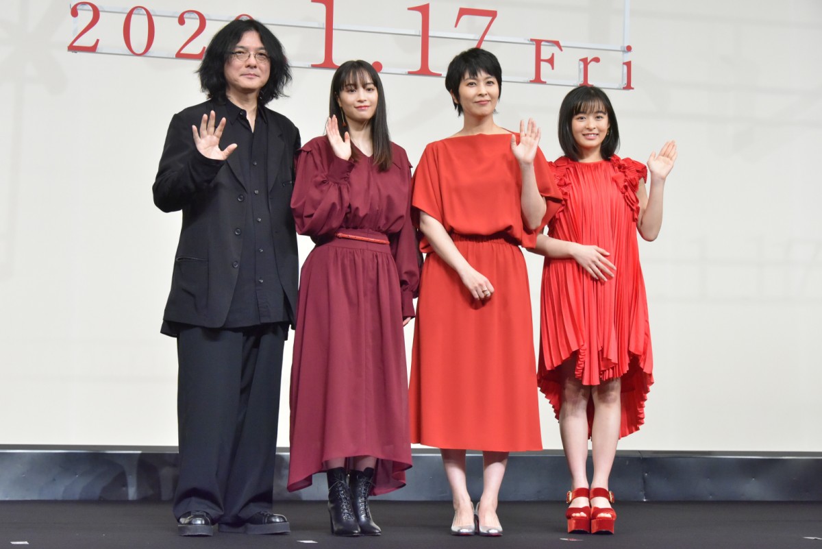 広瀬すず、森七菜からの“告白”に照れ笑い「ドキドキしちゃって」