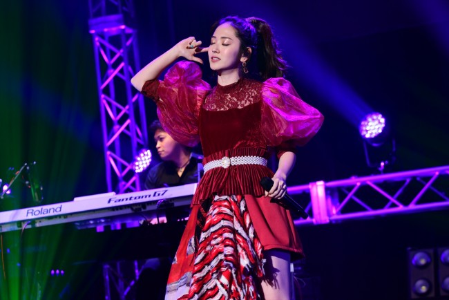 東名阪 Zepp ライブツアーを開催する鈴木愛理　20191221