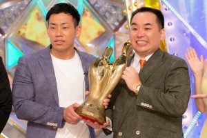 M‐1グランプリ2019 優勝者記者会見に登場したミルクボーイ