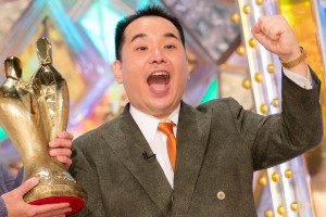 M‐1グランプリ2019 優勝者記者会見に登場したミルクボーイ・内海崇