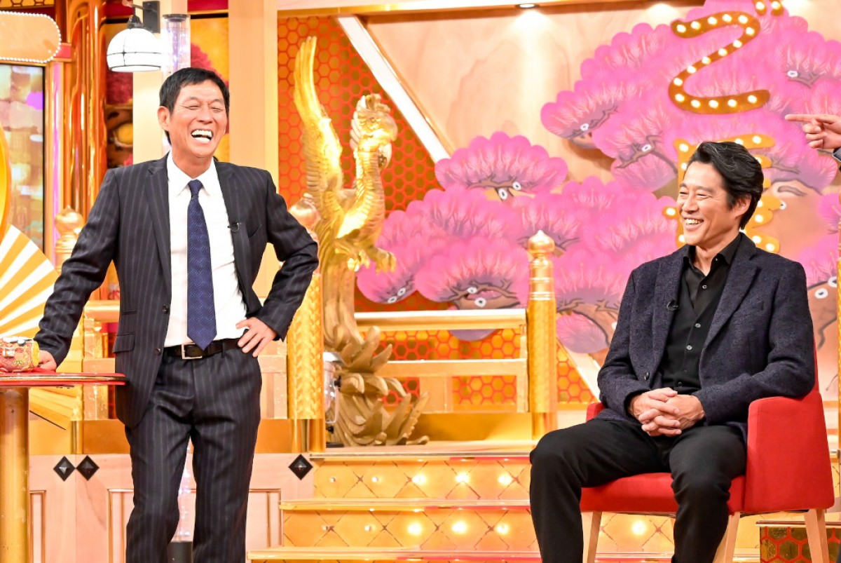 『明石家さんまの爆笑! ご長寿グランプリ2019』の様子(左から)明石家さんま、堤真一