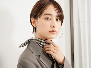 ドラマ『ランチ合コン探偵 ～恋とグルメと謎解きと～』山本美月インタビューカット