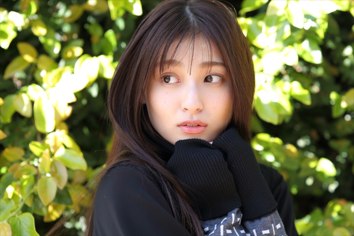 吉川愛、素顔は「人見知り」 目力の強さに秘めた思い