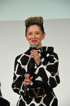 映画『男はつらいよ　お帰り 寅さん』公開記念舞台挨拶に登場した夏木マリ