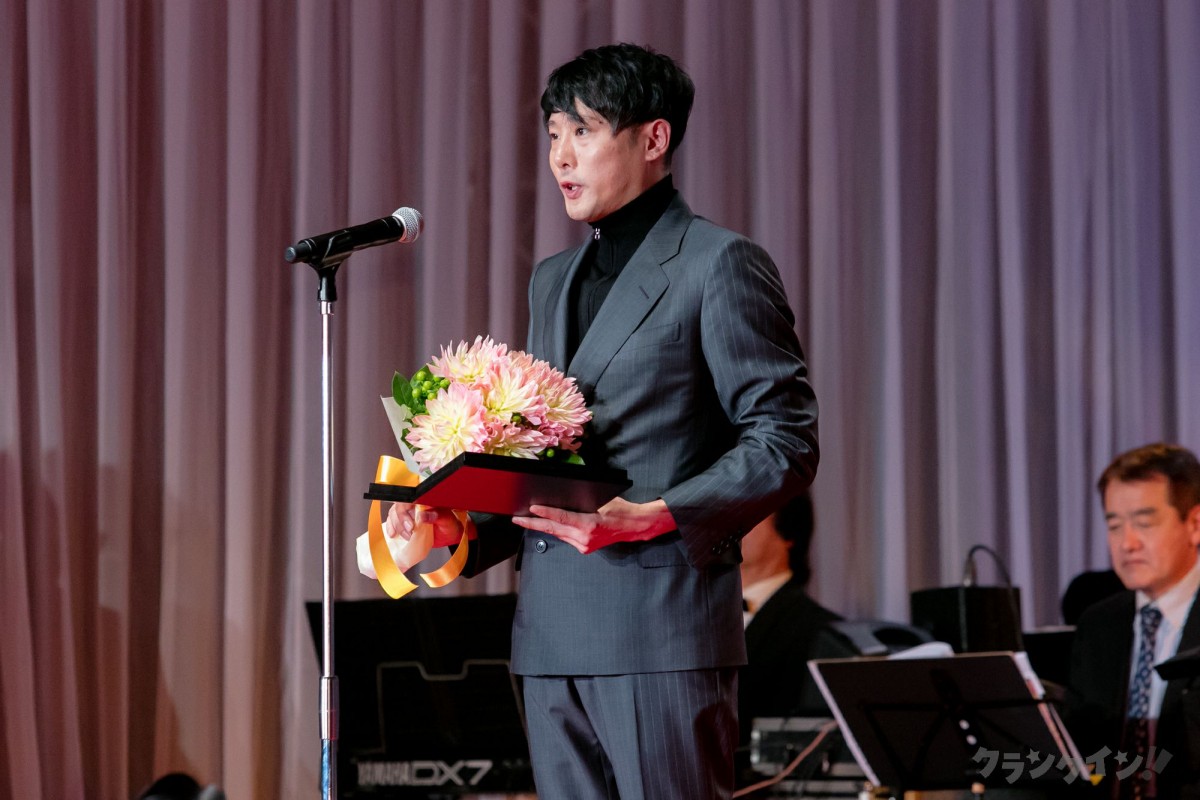 松岡茉優、主演女優賞受賞に「血だらけになったらまた呼んでください」