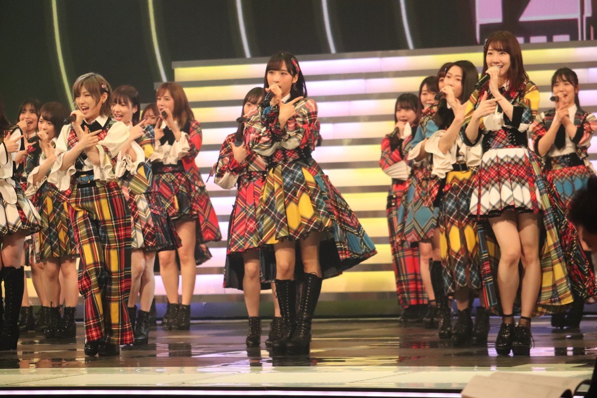 ＜紅白歌合戦＞AKB48・柏木由紀、指原の衣装でリハ 「恋チュン」へ意気込み明かす