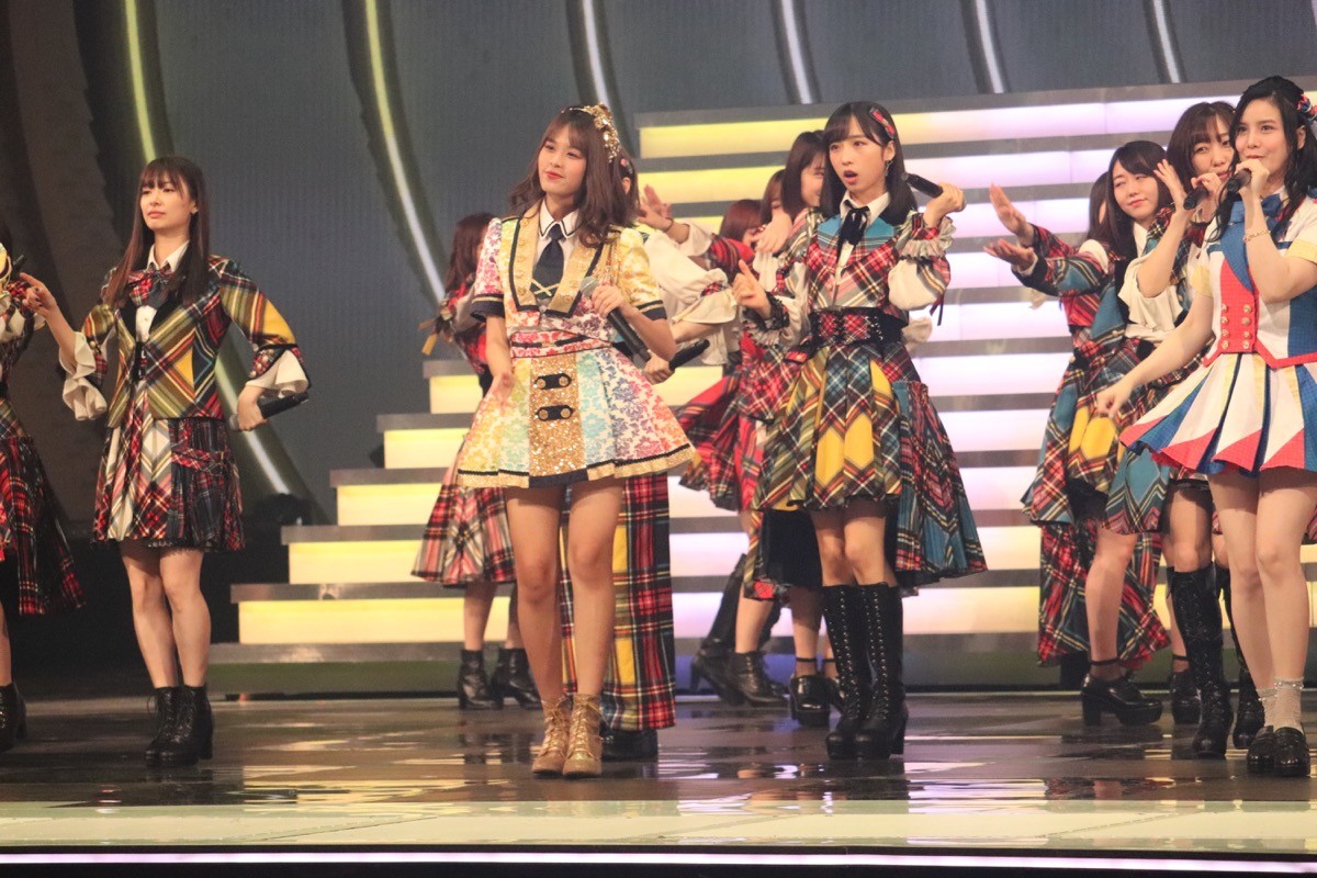 ＜紅白歌合戦＞AKB48・柏木由紀、指原の衣装でリハ 「恋チュン」へ意気込み明かす