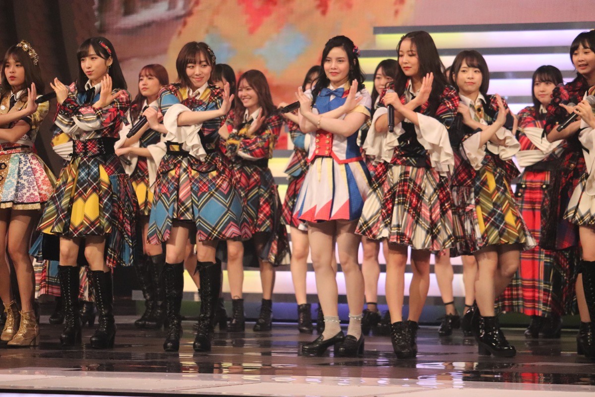 ＜紅白歌合戦＞AKB48・柏木由紀、指原の衣装でリハ 「恋チュン」へ意気込み明かす