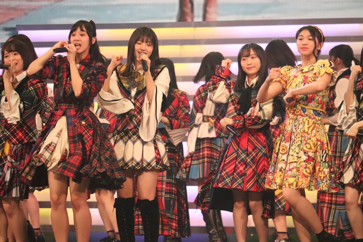 ＜紅白歌合戦＞AKB48・柏木由紀、指原の衣装でリハ 「恋チュン」へ意気込み明かす