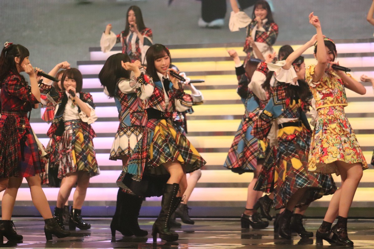 ＜紅白歌合戦＞AKB48・柏木由紀、指原の衣装でリハ 「恋チュン」へ意気込み明かす