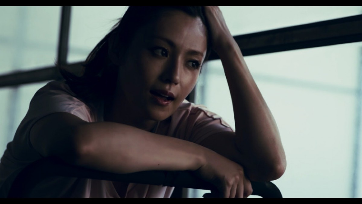 深田恭子、汗を流す姿が美しい　トレーニング風景収めた動画公開