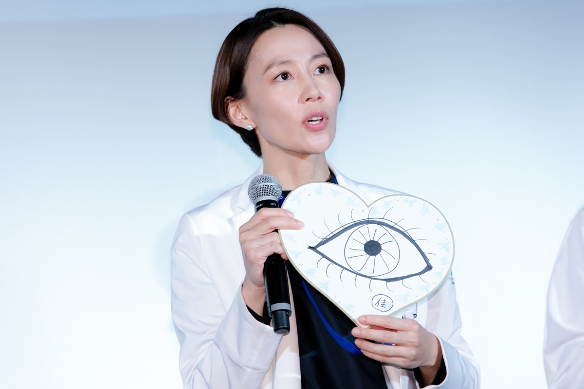 松下奈緒＆木村佳乃、美しい“女医”姿で登場　『アライブ』で14年ぶり共演
