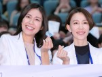 【写真】松下奈緒＆木村佳乃、美しい“女医”姿で登場　『アライブ』で14年ぶり共演