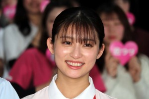 ドラマ『恋はつづくよどこまでも』プレミアム試写会に登場した吉川愛