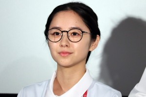 ドラマ『恋はつづくよどこまでも』プレミアム試写会に登場した堀田真由