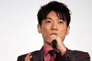 『映画 おかあさんといっしょ　すりかえかめんをつかまえろ！』プレミア上映会舞台あいさつに登場した横山だいすけ