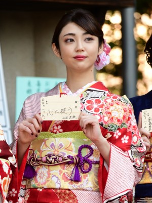 山谷花純、エイベックス・マネジメント 新春 晴れ着撮影会に出席