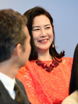 ドラマ『10の秘密』制作発表会見に登場した名取裕子