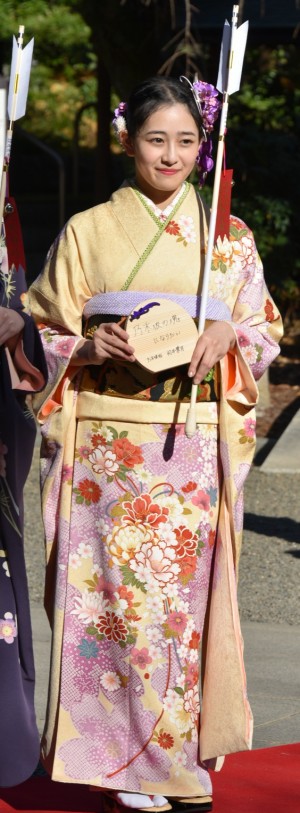 乃木坂46 新成人メンバー成人式に登場した向井葉月