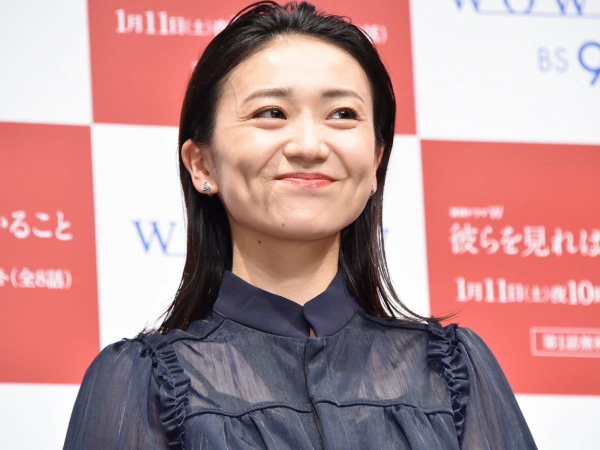 中山美穂、長野博からの「素敵」に「困ります」と赤面