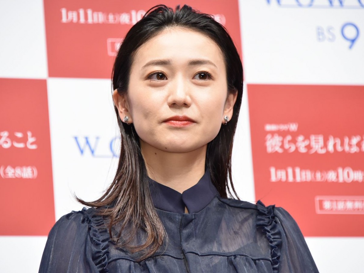 中山美穂、長野博からの「素敵」に「困ります」と赤面